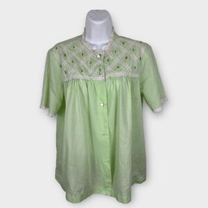 Vintage 50s 60s cotton embroidered green floral lace button up night shirt L